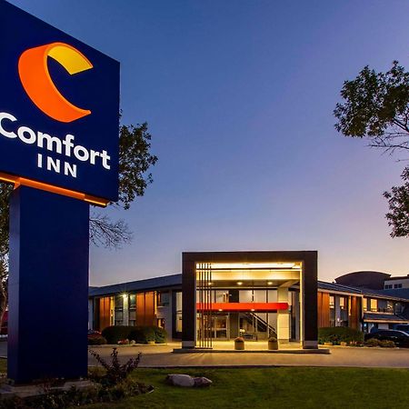 Comfort Inn South Броссар Экстерьер фото